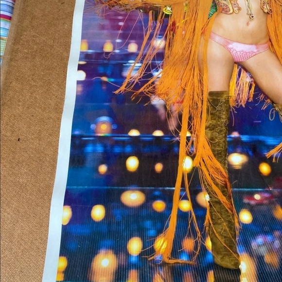 VS VICTORIA SECRET NYC POSTER RARE** - Picture 2 of 4